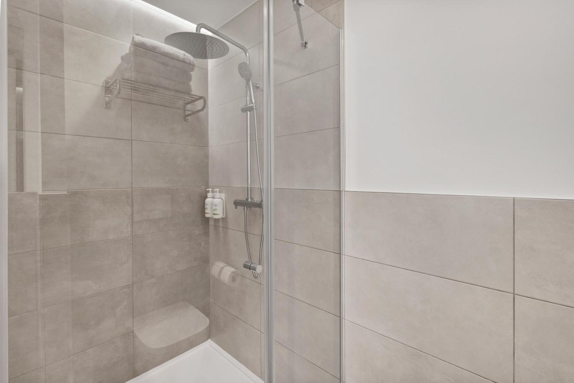 B&B Hotel Madrid Fuenlabrada Retail Park Ngoại thất bức ảnh